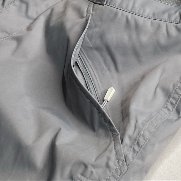 MOUNTAIN HARDWEAR Ski / Snowboard Pants M - Picture 9 of 14